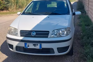 Fiat Punto 3 - 1.2 8V Dynamic 5 porte.