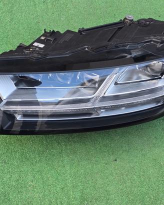 AUDI Q7 4M0 MATRIX Faro Fanale Sinistro SX