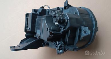 Faro anteriore destro Nissan Juke