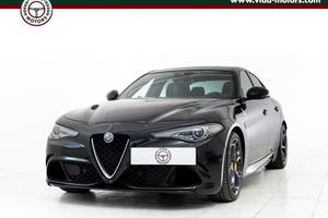 Alfa Romeo Giulia Quadrifoglio MANUALE * 200 ESEMP