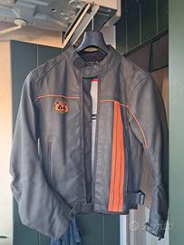 giubbotto moto in pelle con protezioni