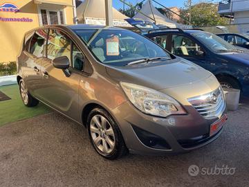 Opel Meriva 2011