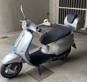 Piaggio Vespa Primavera Elettrica - 2023