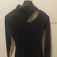 vestito nero con cut-out