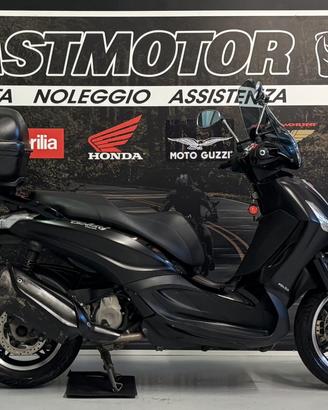 Piaggio Beverly 350 Police