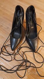 Scarpe con tacco donna.