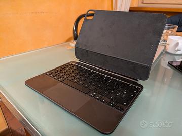 Apple Magic Keyboard iPad Pro 11" M4, M5