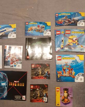 Lotto 10 Manuali / Istruzioni LEGO Minions vari