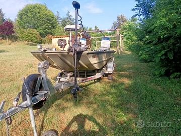 barca tracker Grizzly 16/48