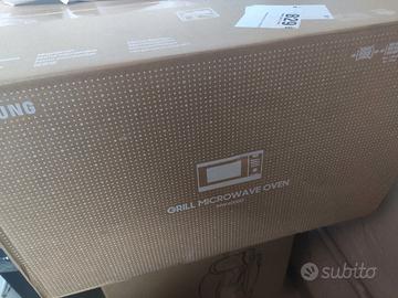 Microonde Samsung MW4000D