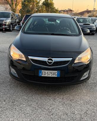 Opel Astra 1.7 CDTI 110CV 5 porte Elective