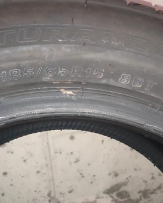 4 gomme estive auto mai usate 