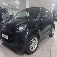 smart fortwo EQ Pure