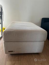 Elegante pouf contenitore in velluto beige