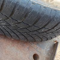 n.4 cerchi e gomme invernali 