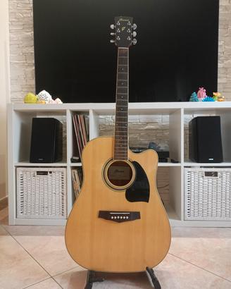 chitarra acustica elettrificata