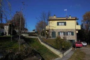 Immobile in asta di 659 m² con più di 5 locali e b