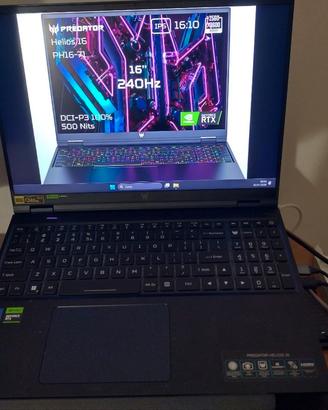Acer Predator Helios 16 (PH16-71)