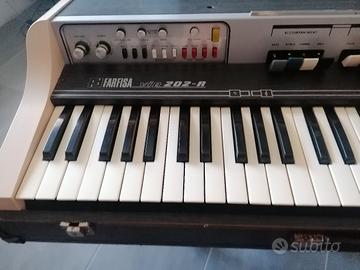 Organo Farfisa Vip 202-R