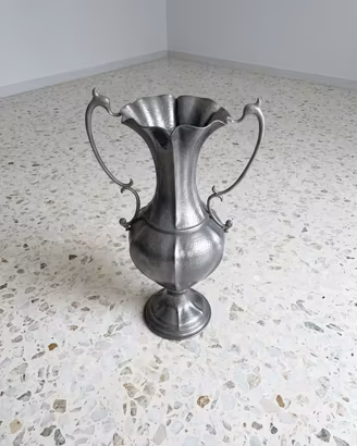 Grande Vaso Anfora Vintage in Peltro Martellato