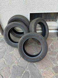 4 pneumatici 185/65 R15 92T