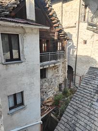 Casa indipendente zona macugnaga