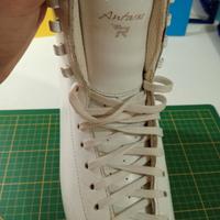 Pattini ghiaccio modello antares n 260