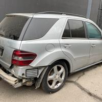 Mercedes ML 320 cdi 2009 solo per ricambi