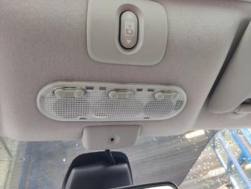 Plafoniera anteriore NISSAN QASHQAI del 2010