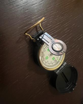 Bussola made in Japan