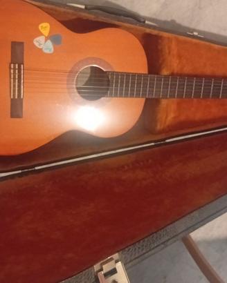 Chitarra classica yamaha
