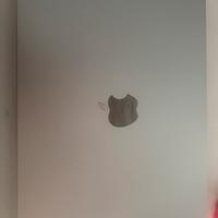 MacBook air M2 2022
