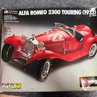 Bburago scala 1:18 Alfa Romeo 2300 Touring - 7008