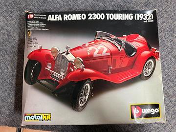 Bburago scala 1:18 Alfa Romeo 2300 Touring - 7008