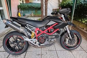 Ducati Hypermotard 1100