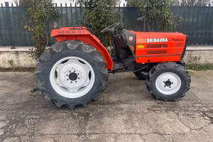 T23 Trattore Shibaura D28F diesel