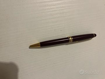 Penna a sfera Montblanc Meisterstuck