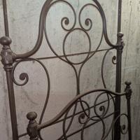 letto in ferro battuto 