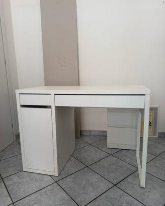 Scrivania