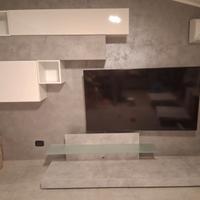 Parete attrezzata moderna 400 € come nuova