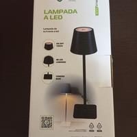 Lampada scrivania ricaricabile a led 