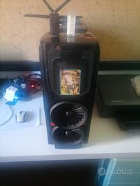 PC fisso desktop i3 Nvidia e Monitor LCD