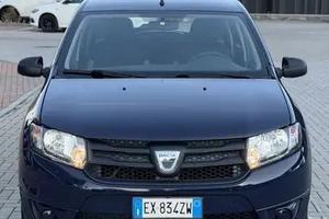 Dacia Sandero 1.2 75CV Extra