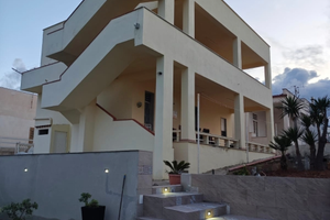 Alcamo Marina 2 appartamenti con patio esterno