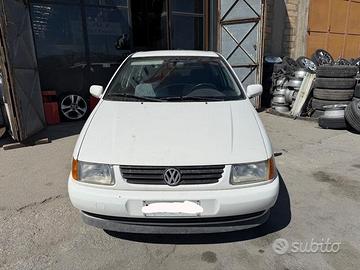 Ricambi Volkswagen Polo 1.3 benz 54cv del 1995