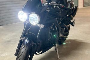 Triumph Street Triple - 2009