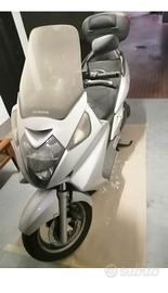 Silver Wing 600 anno 2004