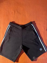 Pantalone da tuta adidas STRIPES – nero