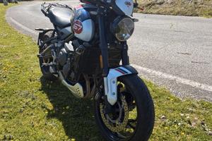 Triumph Trident 660 Tribute Edition