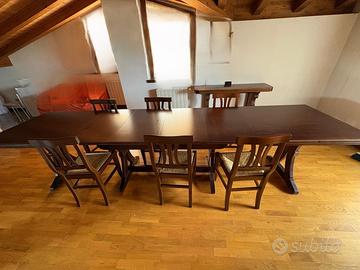 Tavolo allungabile con sedie